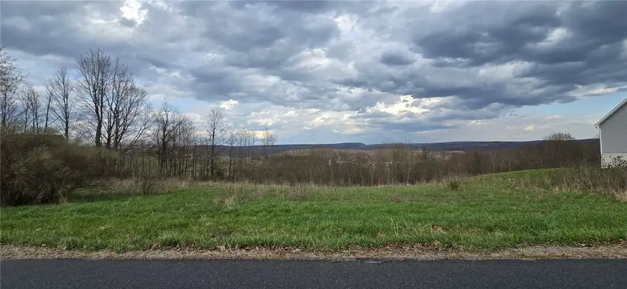 148 Terrapin Dr, Windber, PA 15963 - #3