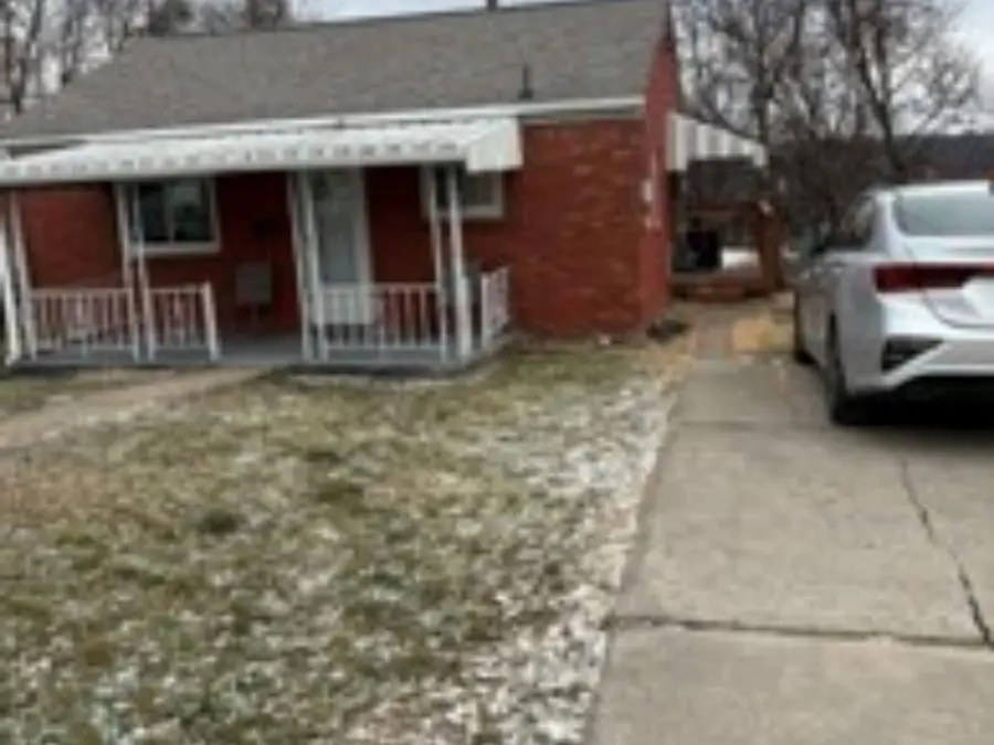 108 Delrose Dr, McKeesport, PA 15133 - #2