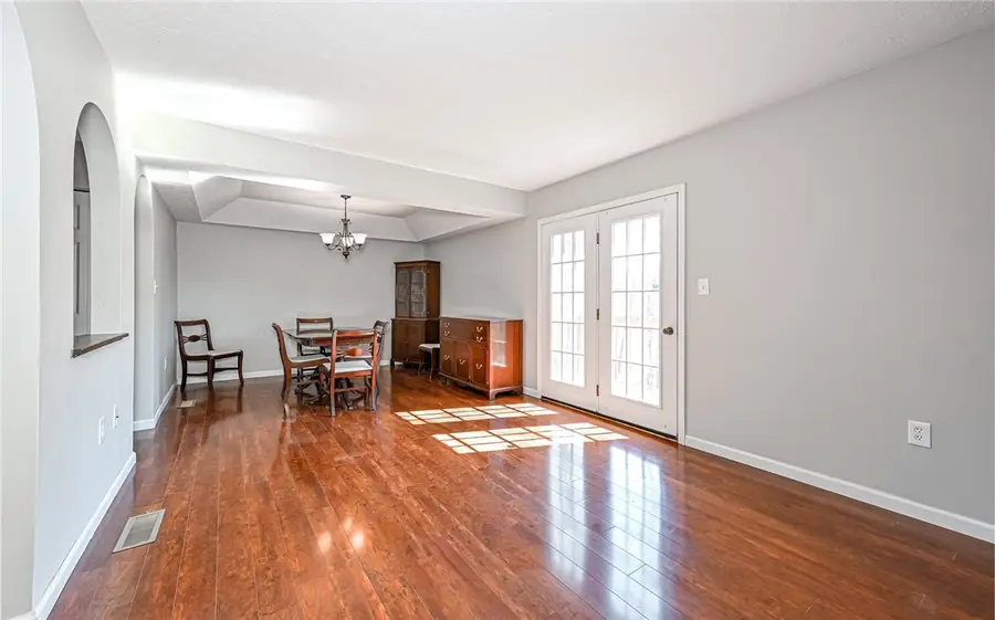623 Sunset Cir, Cranberry, PA 16066 - #3