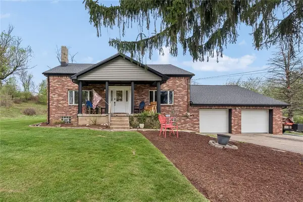 1495 Renton Rd, Pittsburgh, PA 15239