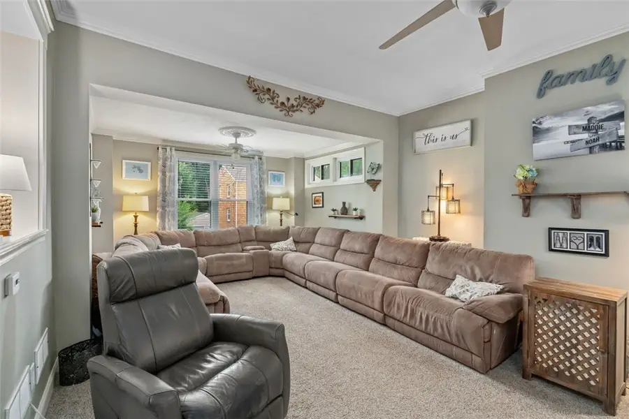 220 Bronx Ave, Pittsburgh, PA 15229 - #3