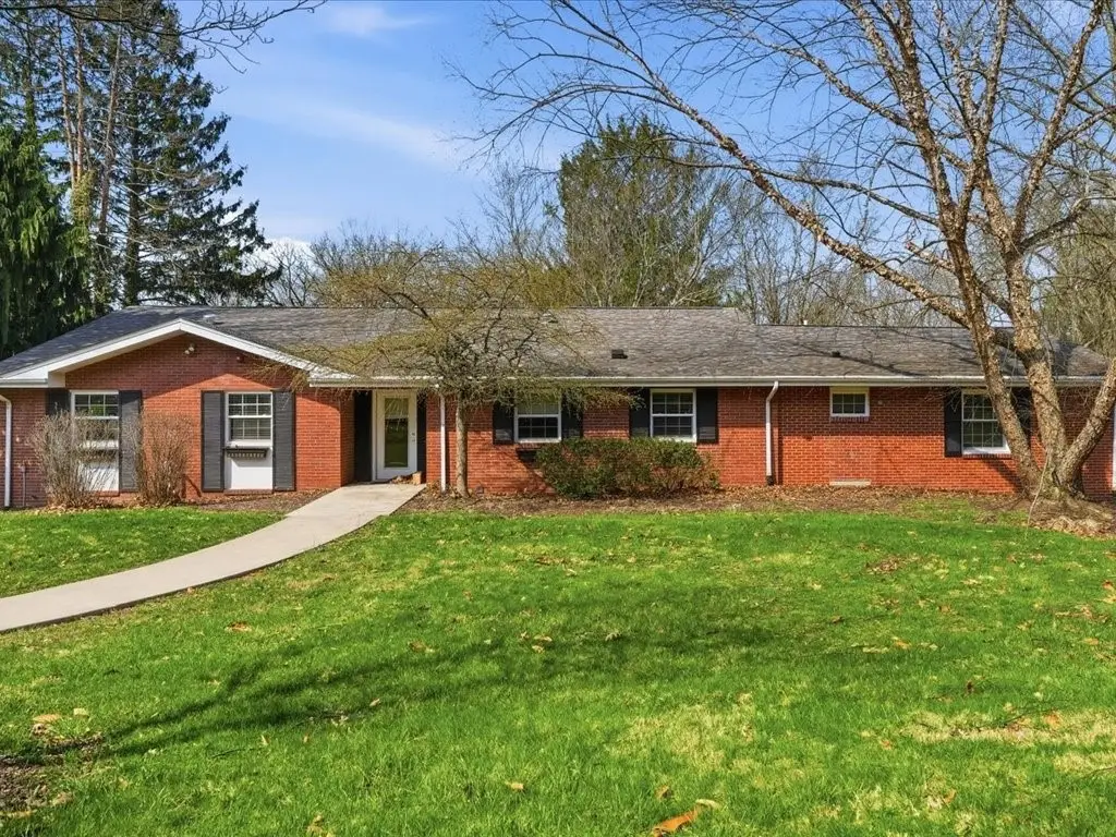 444 Mcelheny Rd., Glenshaw, PA 15116 - #1