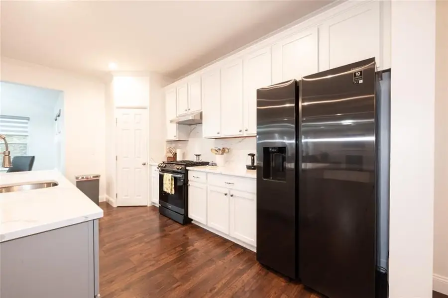 104 Chesapeake Drive, Pittsburgh, PA 15236 - #3