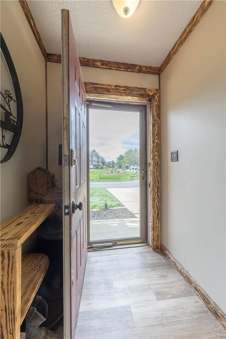 127 Forest Dr, Seven Fields, PA 16046 - #2