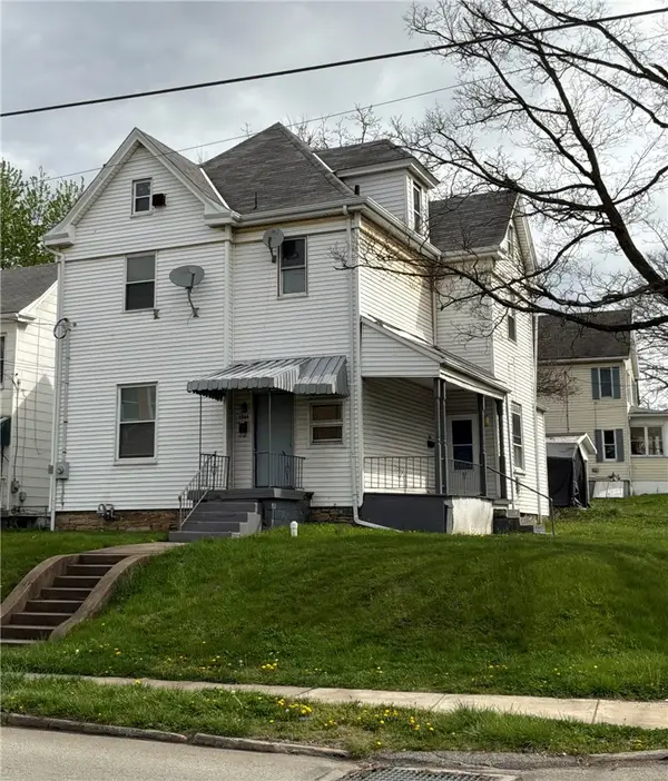 1066 Allison Ave, Washington, PA 15301