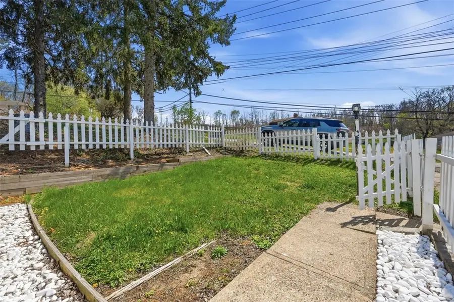 1149 Jefferson Rd, Pittsburgh, PA 15235 - #3