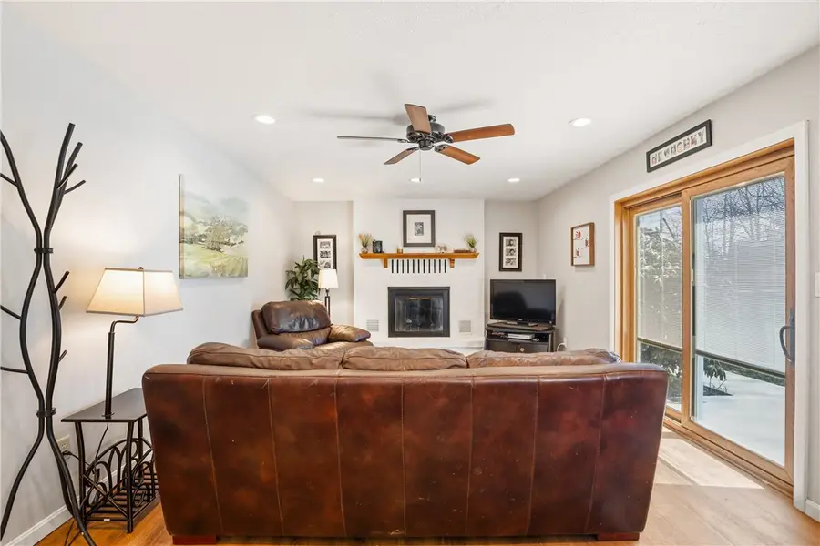 1211 S Columbia Ave, Somerset, PA 15501 - #3