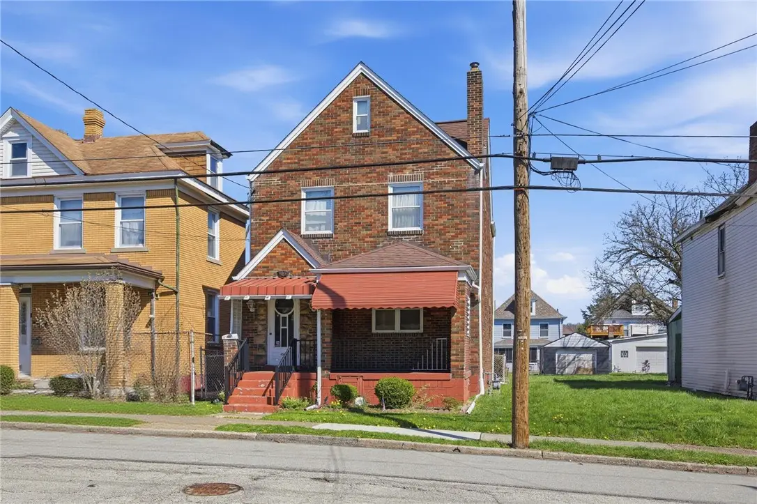 456 3rd St, Clairton, PA 15025 - #1