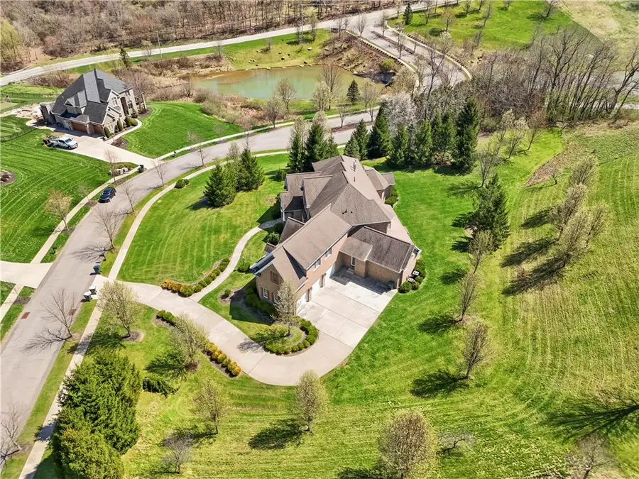 107 Kingston Ave, Cranberry, PA 16066 - #3