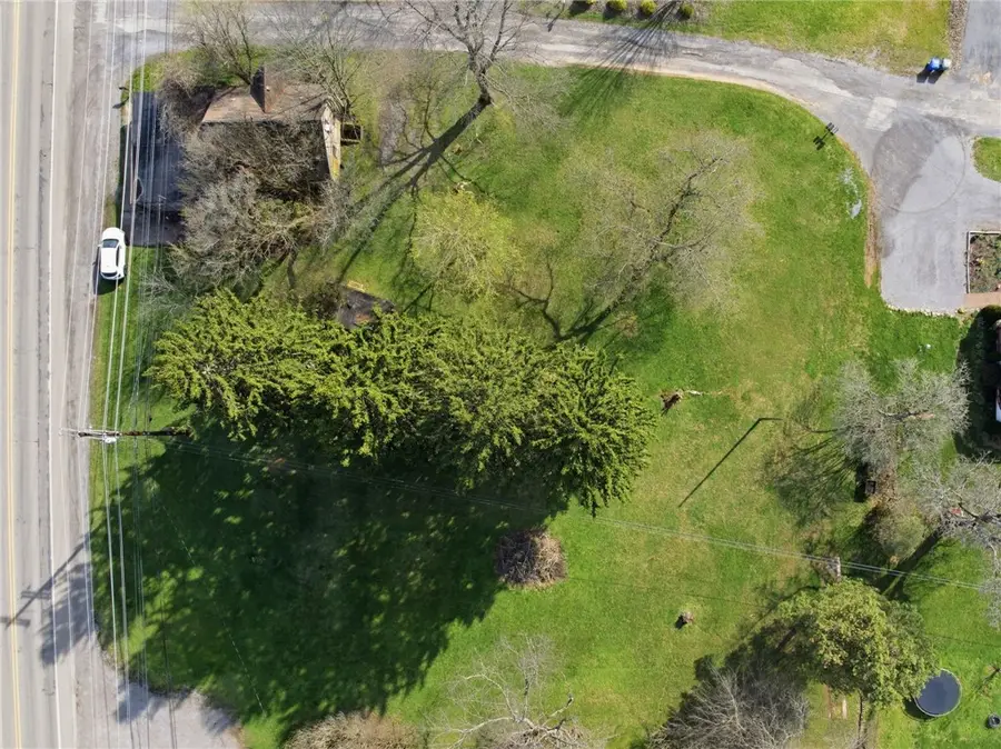 266 Perry Hwy, Harmony, PA 16037 - #2