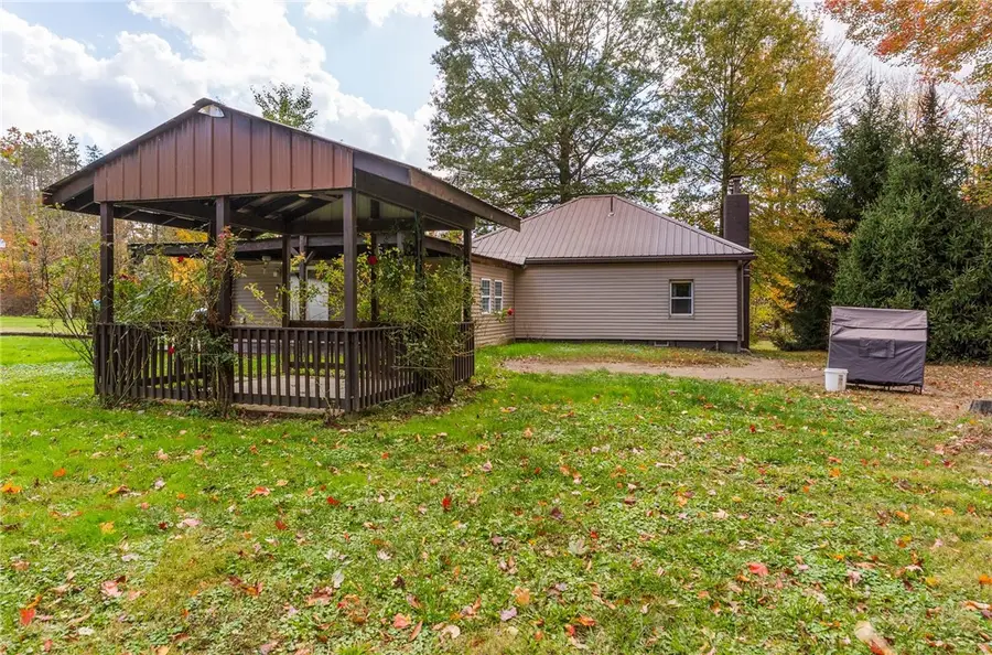 2740 Maple Ln, Jamestown, PA 16134 - #3
