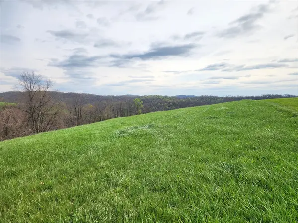 246 Haines Ridge Rd, Mt Morris, PA 15349