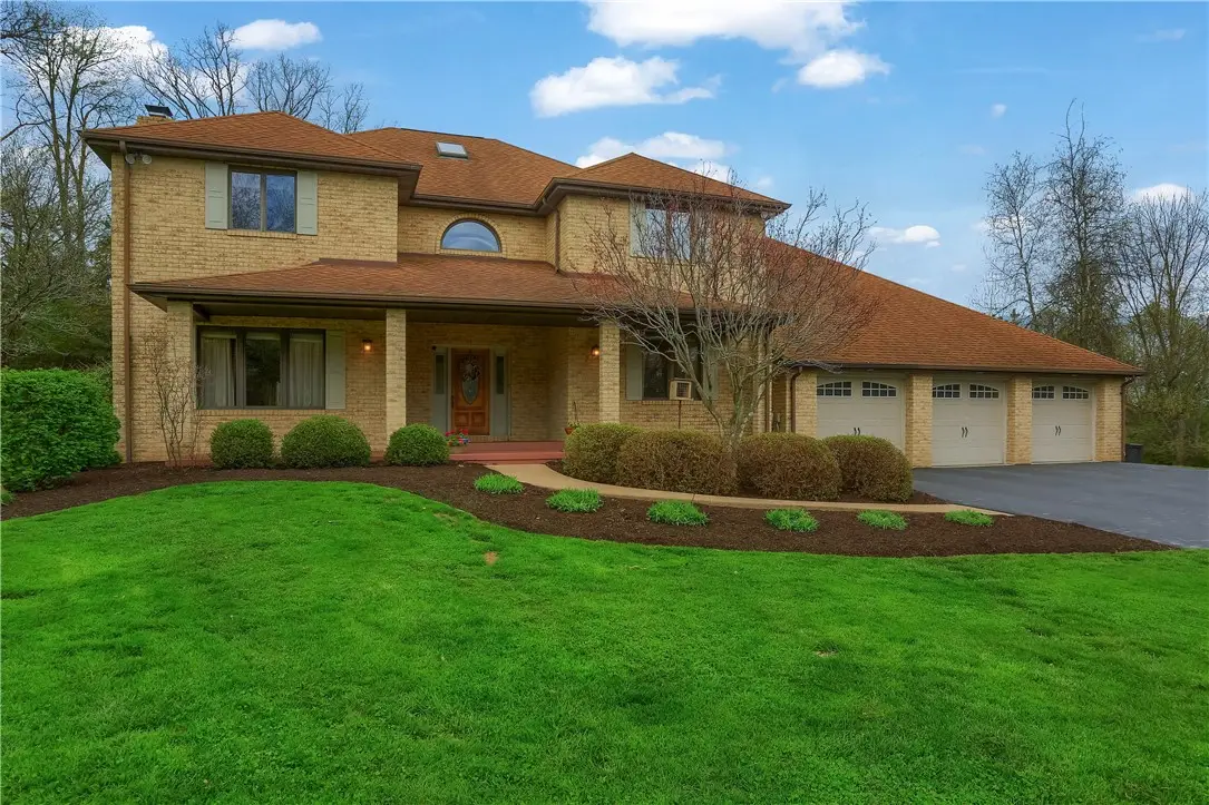 110 Larkspur Circle, Butler, PA 16002 - #1