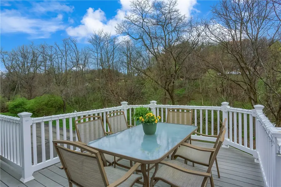 127 Shenot Rd, Wexford, PA 15090 - #3