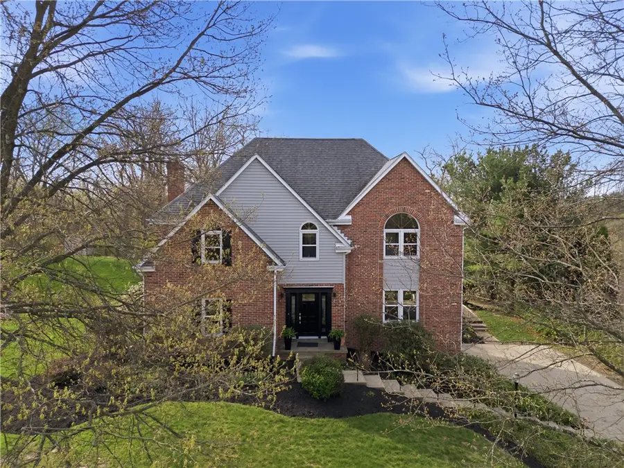 1612 Royal Oak Dr, Sewickley, PA 15143 - #2