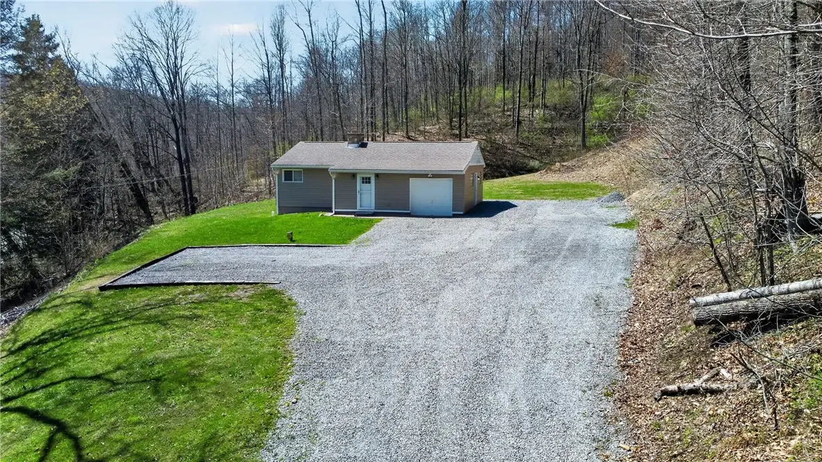 2523 Union Valley Rd, Wampum, PA 16157 - #1