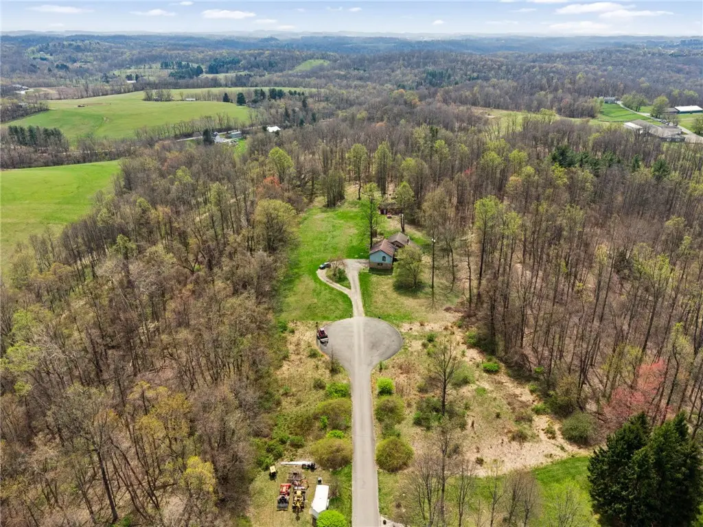 202R Eagles Ln, Murrysville, PA 15668 - #1