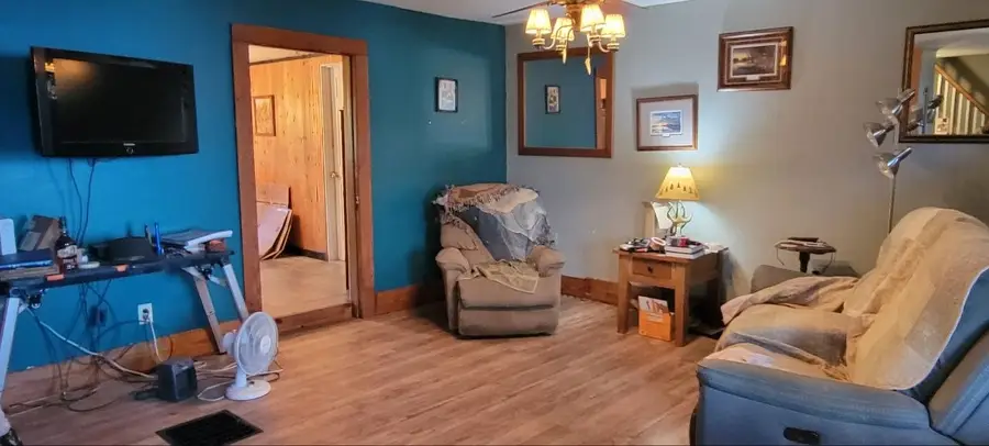 1653 Main St, Leechburg, PA 15656 - #3