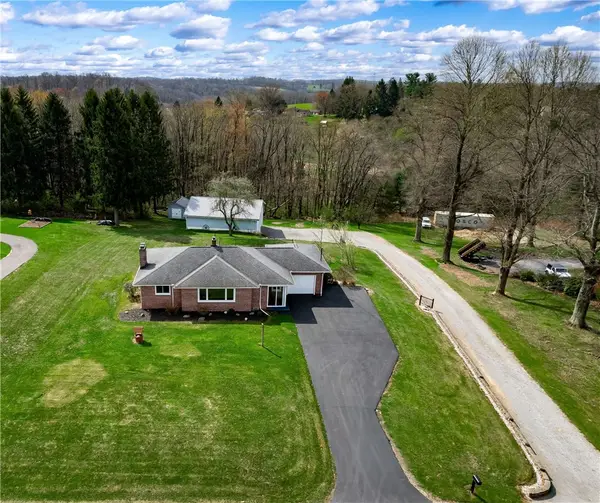 120 Valley View Dr, Butler, PA 16002