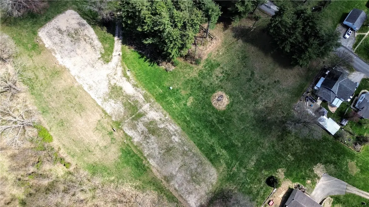 10 Spruce Ave, Fredericktown, PA 15333 - #1