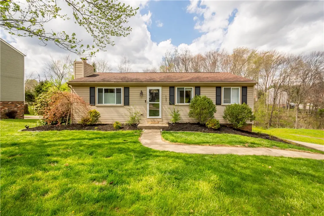 137 Walnut Strand, Imperial, PA 15126 - #1