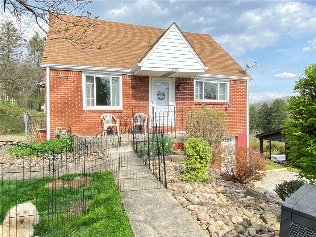 2609 Mohawk St, White Oak, PA 15131 - #1