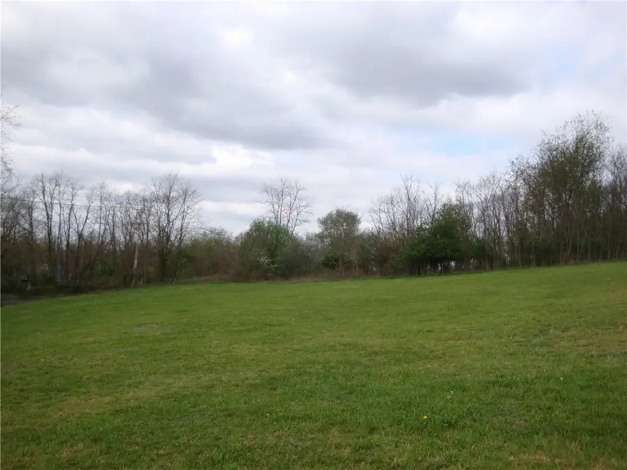 707 Victoria Way, Derry, PA 15627 - #3