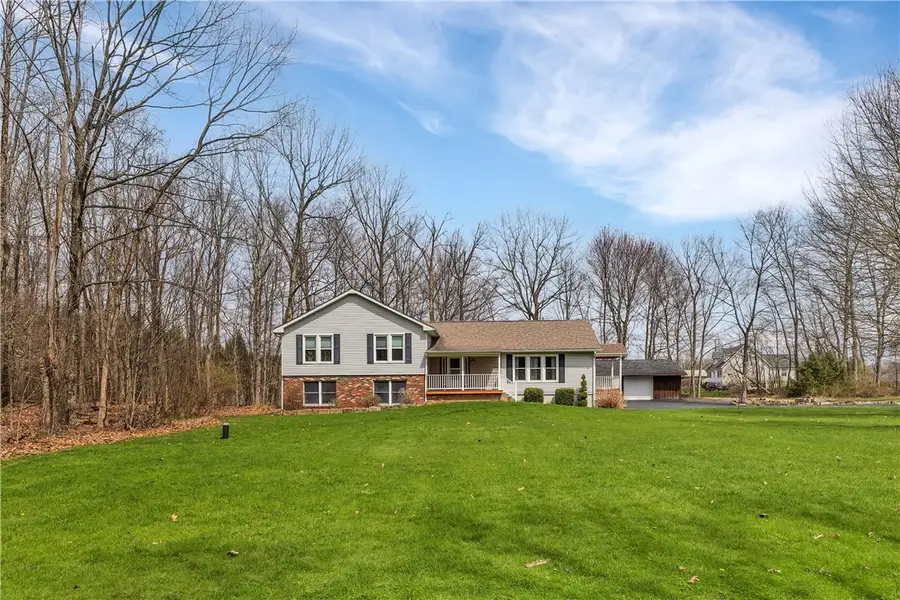 10 N Gait Dr, Grove City, PA 16127 - #2