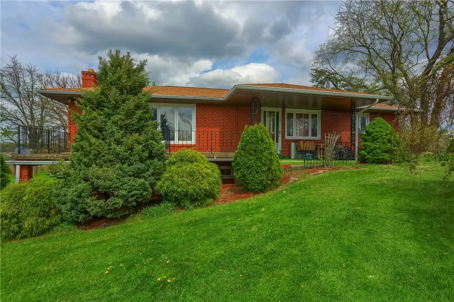 3092 Brodhead Road, Aliquippa, PA 15001 - #3