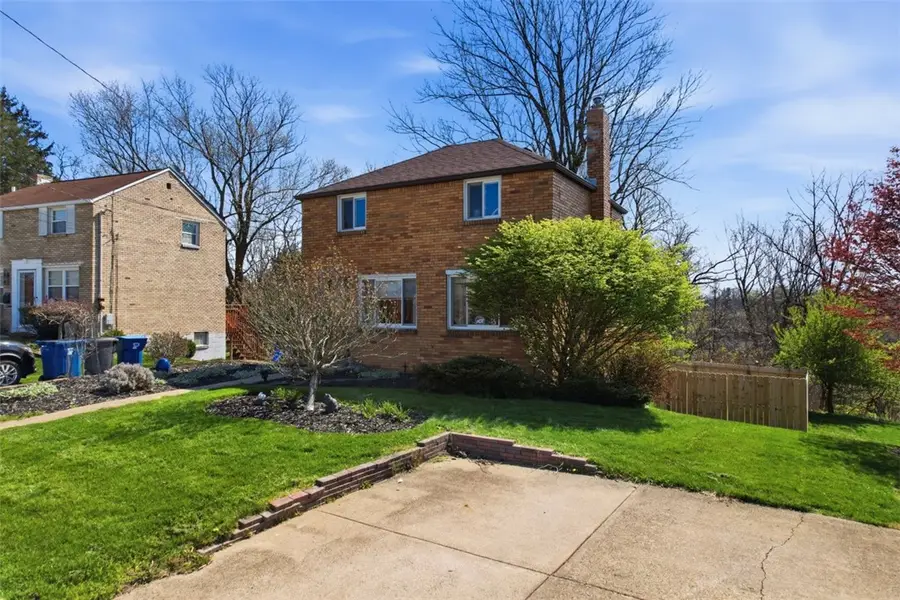 405 Veronica Dr, Pittsburgh, PA 15235 - #3