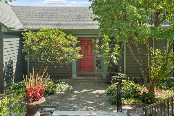 2128 State Rte 711, Ligonier, PA 15658