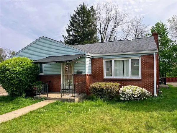 10920 Highpoint Dr, Pittsburgh, PA 15235