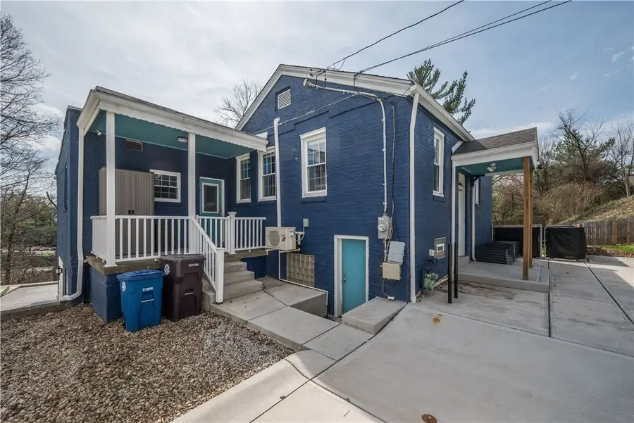 930 Angelo Dr, Pittsburgh, PA 15236 - #2