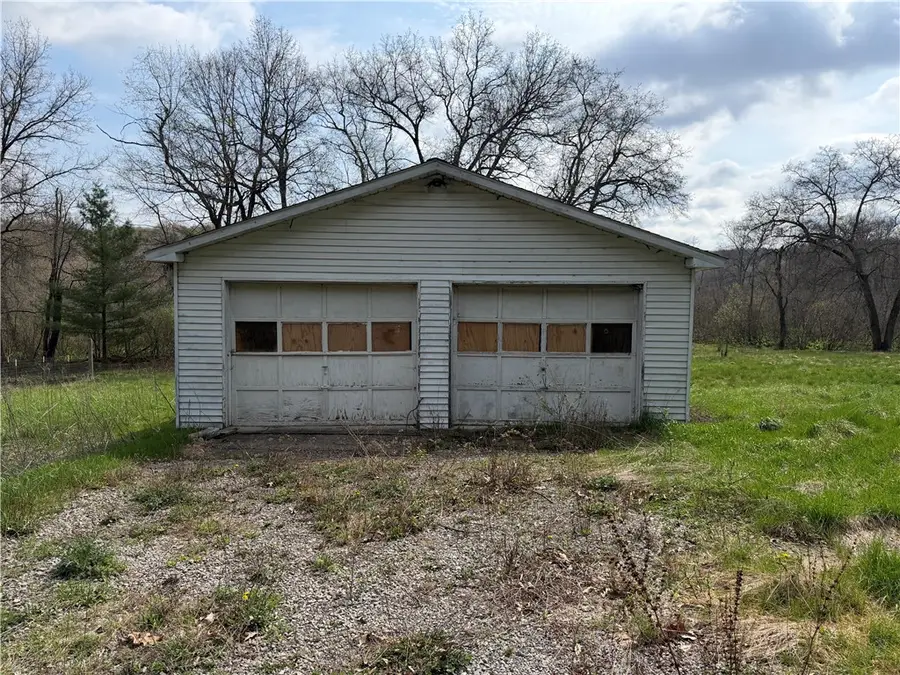 250 Pipestem Rd, Slippery Rock, PA 16057 - #2