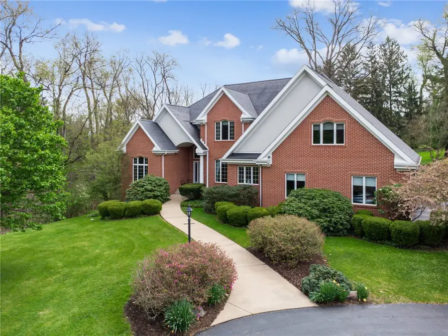 542 Hamilton Ave, Latrobe, PA 15650 - #2