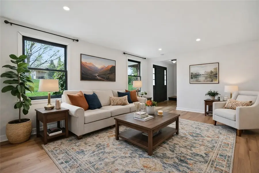 115 Oakdale Drive, Zelienople, PA 16063 - #3