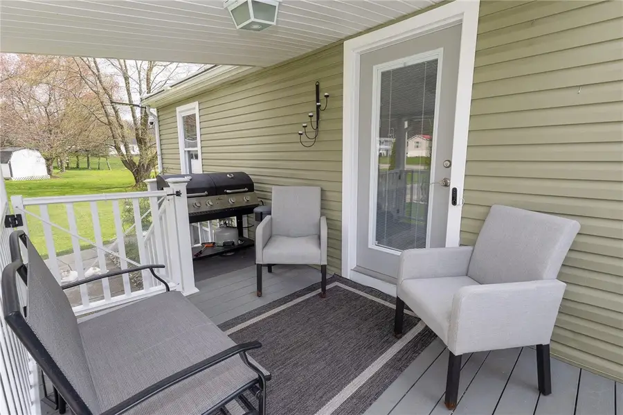 14 Emerald Dr, Grove City, PA 16127 - #3