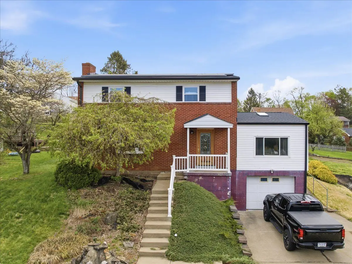 13 Cabindale Dr, McKees Rocks, PA 15136 - #1