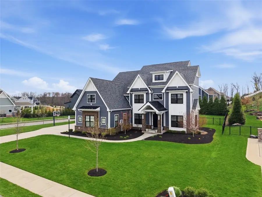 124 Birch Dr, Wexford, PA 15090 - #2