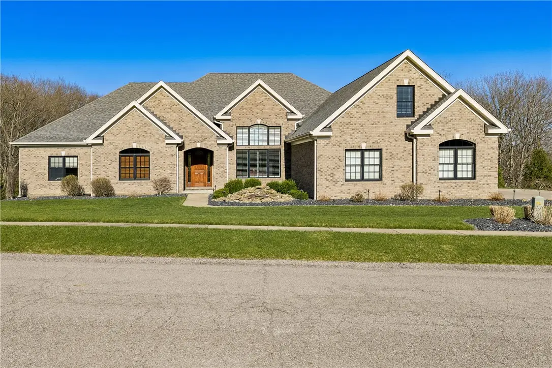 103 Waterside Dr, Beaver Falls, PA 15010 - #1