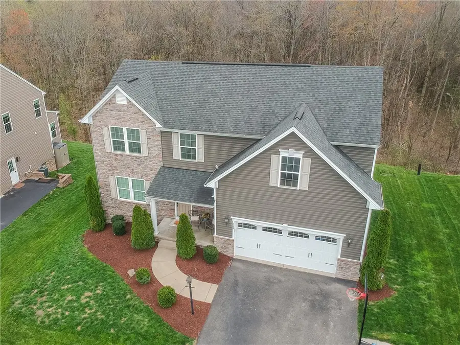 409 Elgin Circle, Moon, PA 15108 - #2