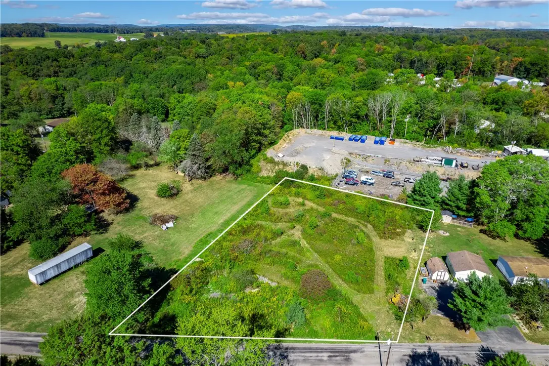 112 Elgie Dr, Butler, PA 16001 - #1