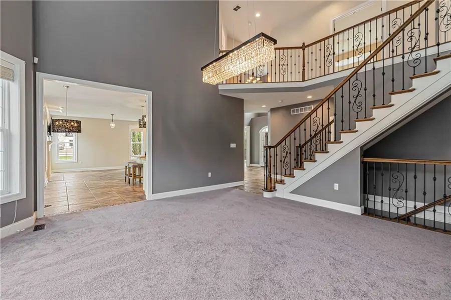 613 Raleigh Dr, Greensburg, PA 15601 - #3