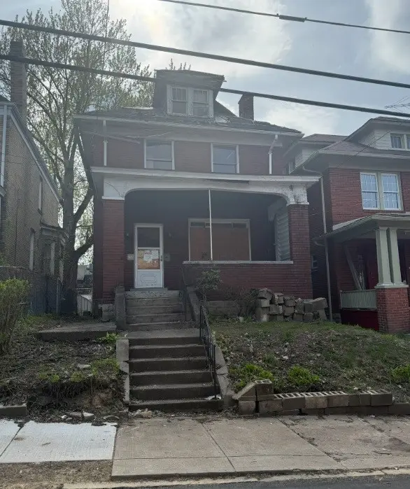 3137 Landis St, Pittsburgh, PA 15204 - #1
