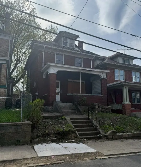 3137 Landis St, Pittsburgh, PA 15204 - #2