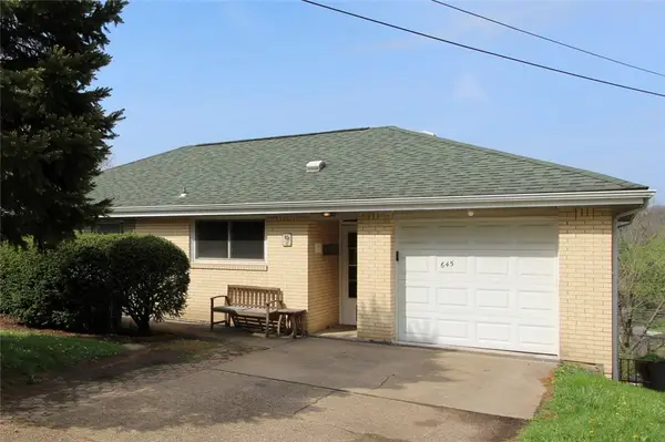 645 Mercer St, Turtle Creek, PA 15145