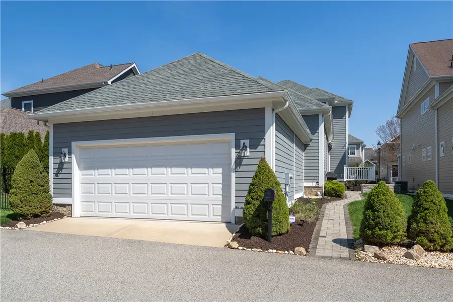 221 1st St, Oakmont, PA 15139 - #3