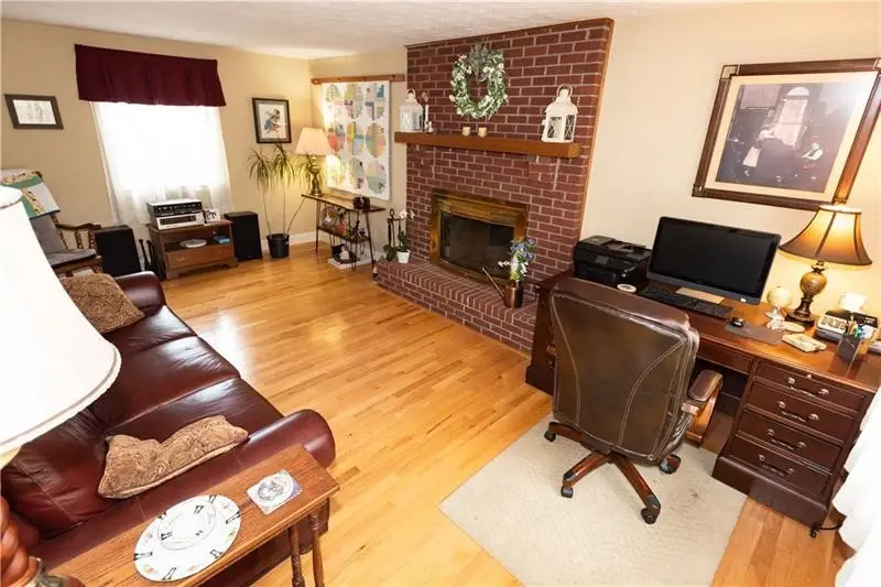 5037 Sunnyslope Dr, Gibsonia, PA 15044 - #2