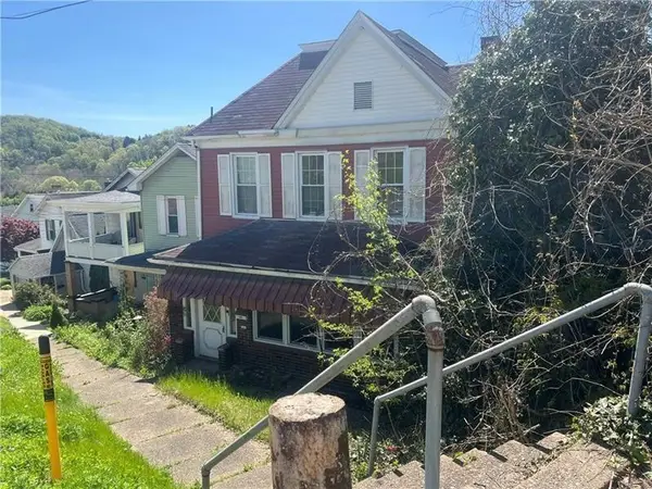 327 3rd St, Leechburg, PA 15656