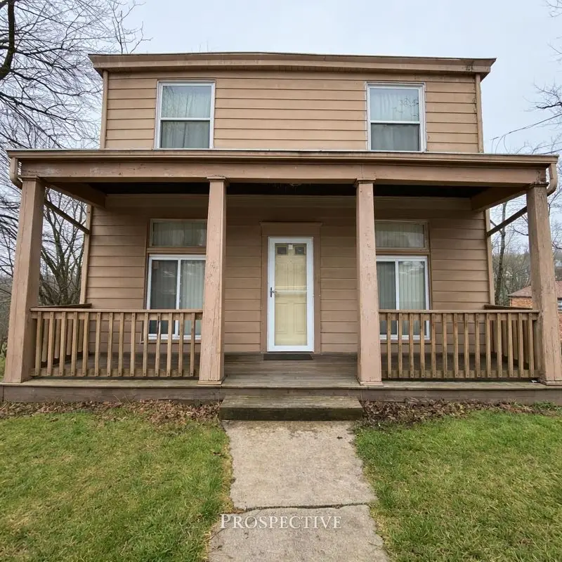 323 Traymore Ave, Pittsburgh, PA 15216 - #1